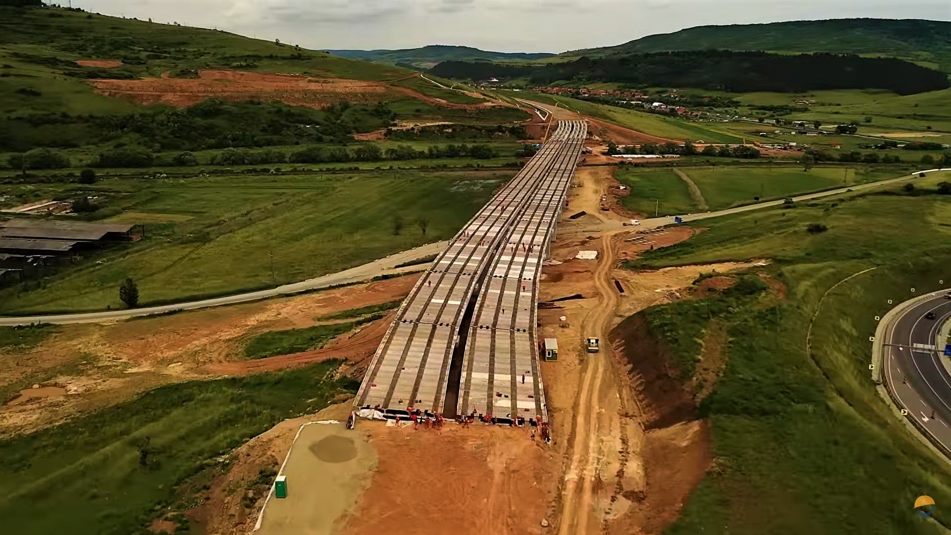 Recapitulare de vară pe Autostrada Transilvania: stadiul lucrărilor pe fiecare lot Recapitulare de vară pe Autostrada Transilvania: stadiul lucrărilor pe fiecare lot