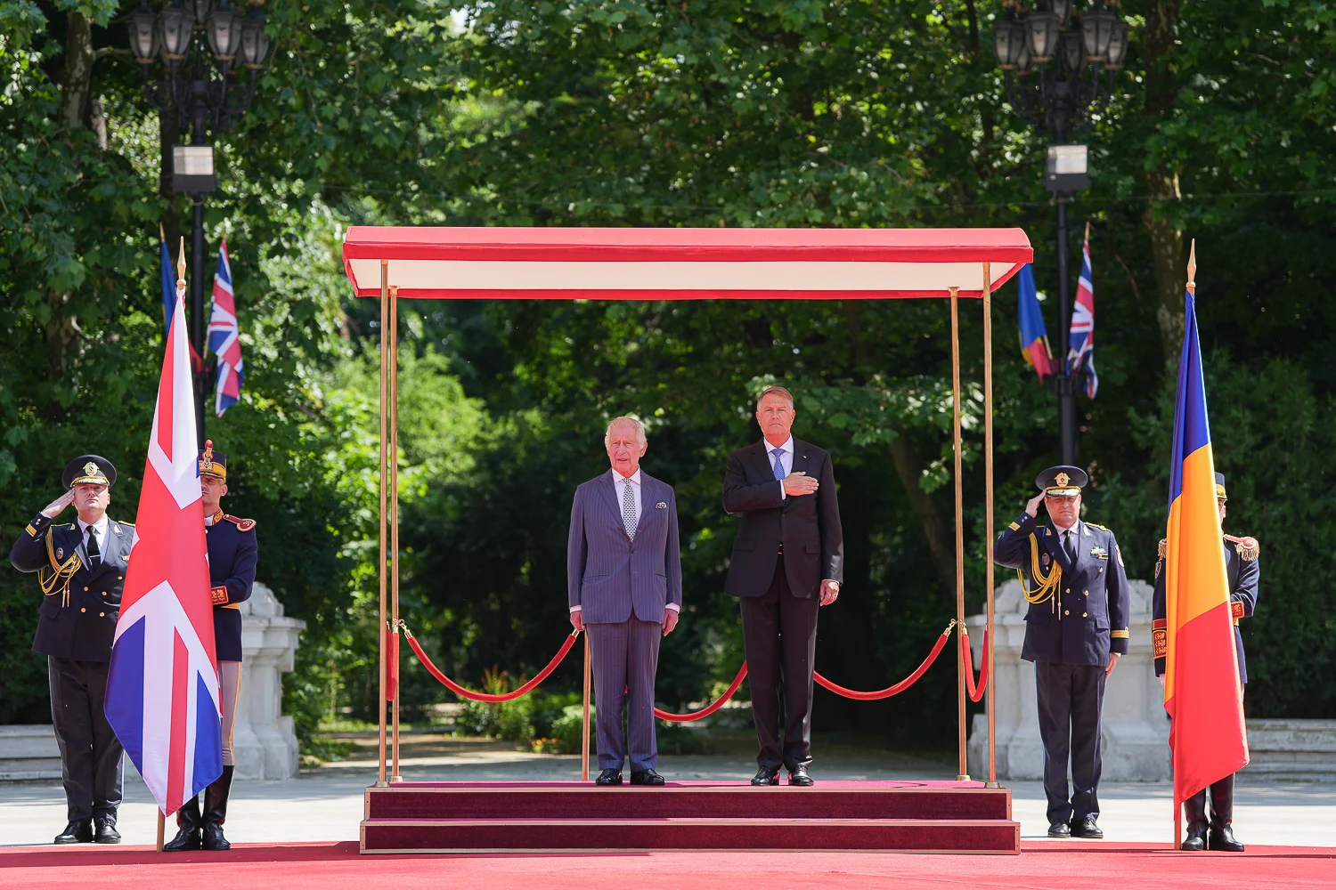 Regele Charles și președintele Klaus Iohannis FOTO: Presidency