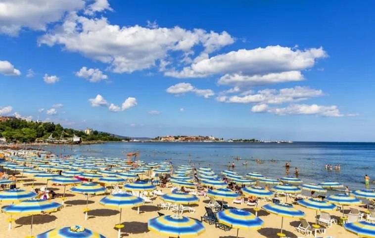 Vacanțele preferate de români în 2023. Agent de turism: ,,Foarte mulți au început să renunțe la litoralul românesc”
