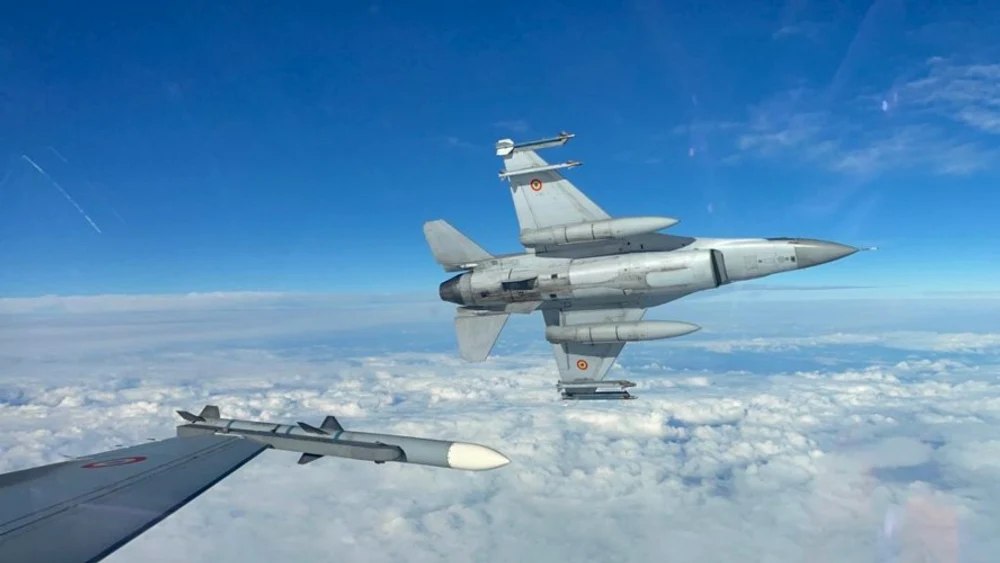 Avioanele F-16 Fighting Falcon ale Forțelor Aeriene, modernizate la Aerostar Bacău Avioanele F-16 Fighting Falcon ale Forțelor Aeriene, modernizate la Aerostar Bacău