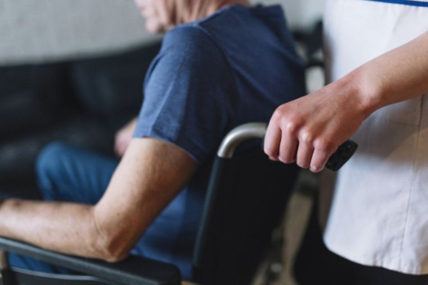 Azil de bătrâni din Capitală, fără autorizație de funcționare. „Pune în primejdie viața persoanelor vulnerabile”