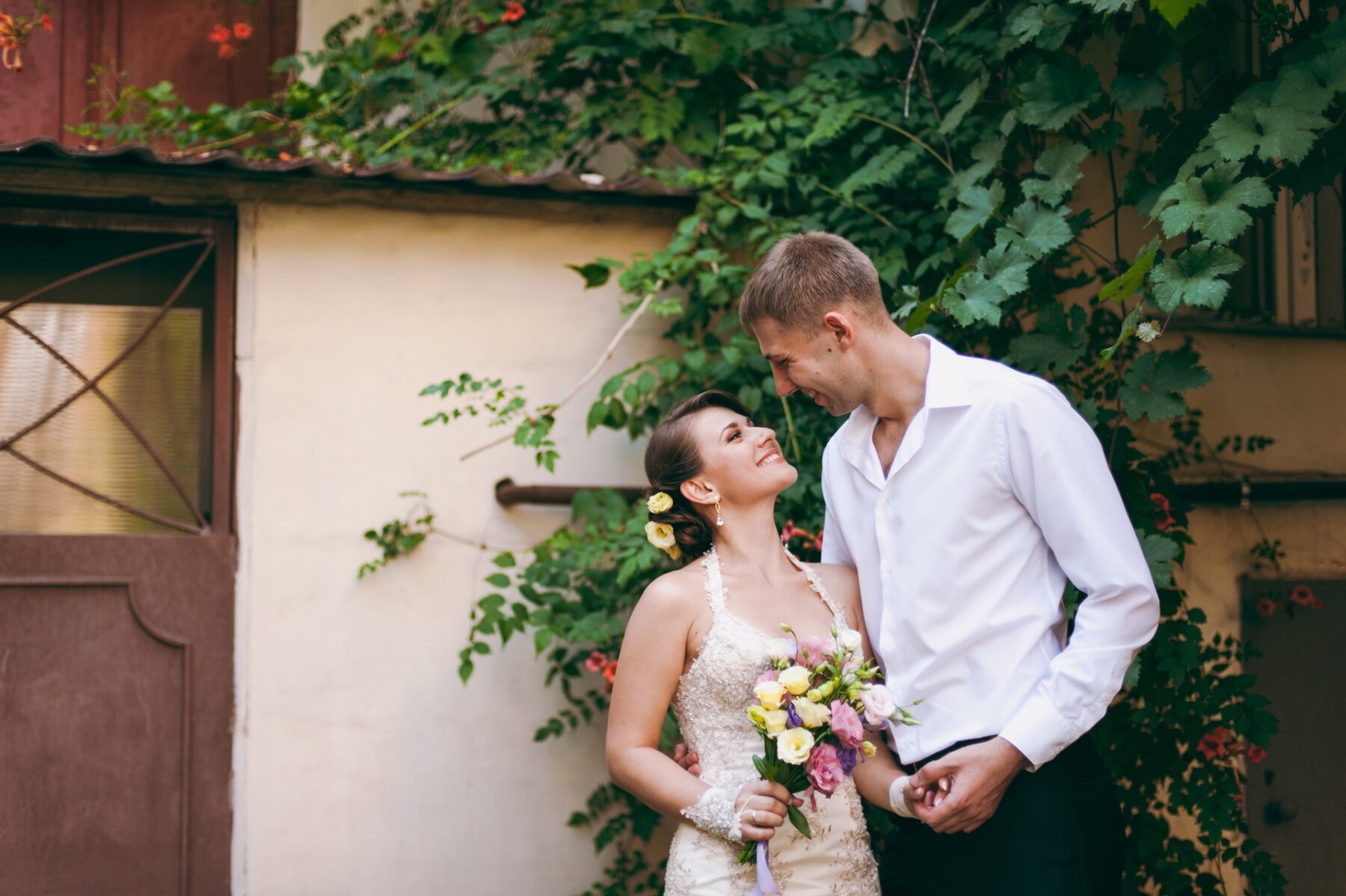 Ce fel de rochie de mireasa ar trebui sa alegi daca esti scunda