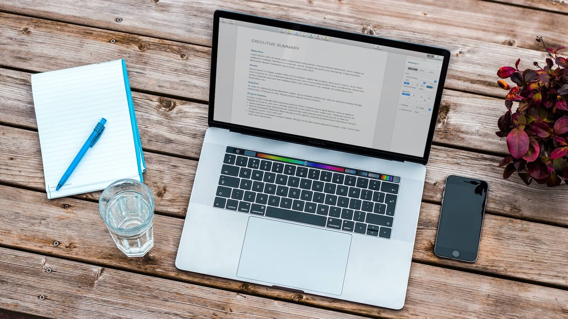 Utilitatea blogului pe site-urile de prezentare și magazine online Utilitatea blogului pe site-urile de prezentare și magazine online