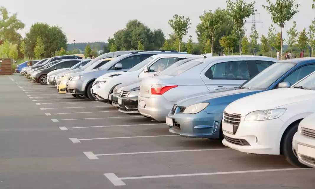 Cum sa alegi cea mai buna alternativa de inchirieri masini