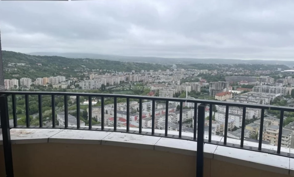 Cât costă un PENTHOUSE în cel mai înalt turn cu locuințe din Cluj-Napoca. Clădirea are un lift panoramic unic