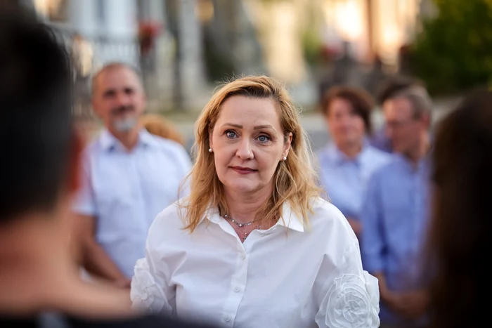Ce promite Elena Lasconi, în cazul în care va fi președinte: „Pe lângă ceea ce mănânci, contează foarte mult cum mănânci”