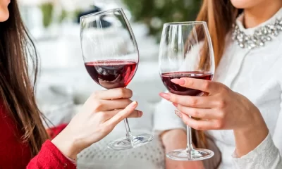 Cum poate crește consumul de alcool riscul de cancer. Ce arată noile cercetări