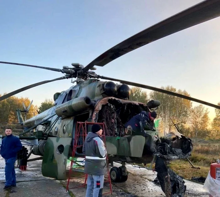 Doi copii au dat foc unui elicopter militar, într-o unitate militară din Rusia. Susțin că li s-a promis o recompensă de 20.000 de dolari Doi copii au dat foc unui elicopter militar, într-o unitate militară din Rusia. Susțin că li s-a promis o recompensă de 20.000 de dolari