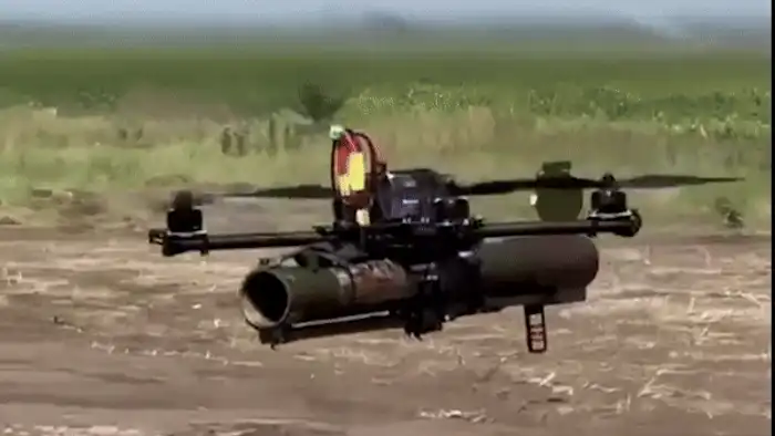 Inginerie ucraineană. Vechile lansatoare de rachete sovietice, integrate pe drone