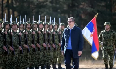 Serbia reintroduce serviciul militar obligatoriu. Experții militari critică planul Guvernului