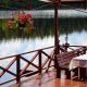 5 motive pentru care sa-ti organizezi evenimentul la o terasa pe lac