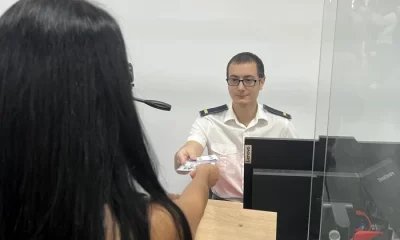 Cât costă un permis de muncă obținut peste rând pentru un angajat din Asia. Șeful Biroului Imigrări din Ialomița, reținut pentru luare de mită