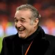 Evaluare fizică la FCSB, marca Gigi Becali: „L-am tras de șuncile de la burtă“