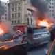PANICĂ în Capitală. O mașină de lux a izbucnit în flăcări în fața Teatrului Bulandra