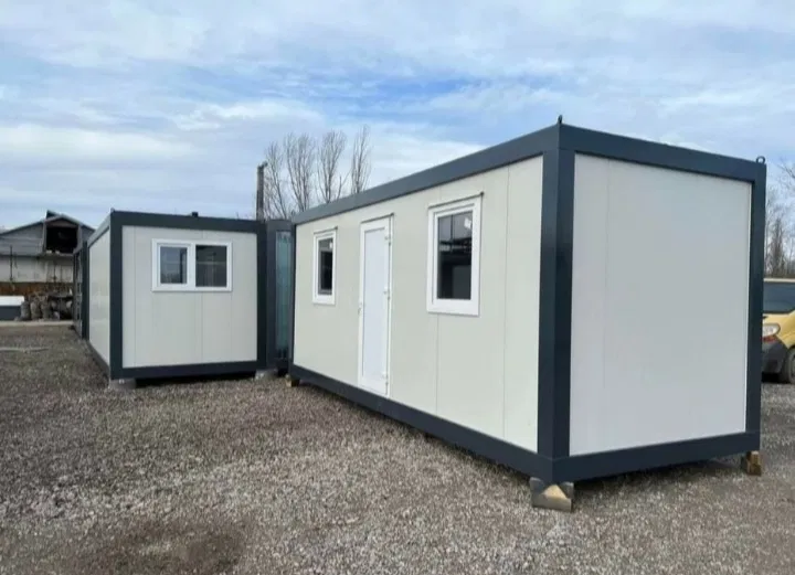 Containere Birou – Soluții Flexibile și Eficiente pentru Spații de Lucru Moderne