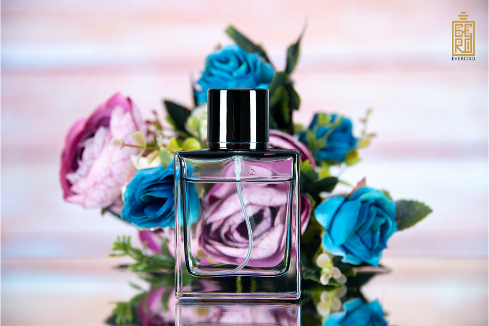 Parfumuri originale și arăbești găsești pe Evero.ro: ce mireasmă alegi azi?