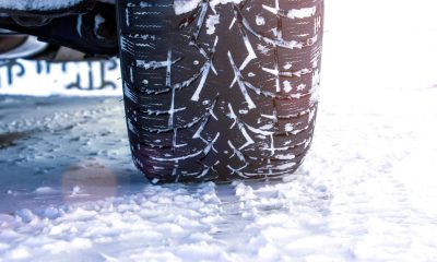 Cât costă DEPOZITAREA anvelopelor de vară pe timpul iernii. Românii au făcut coadă la vulcanizări