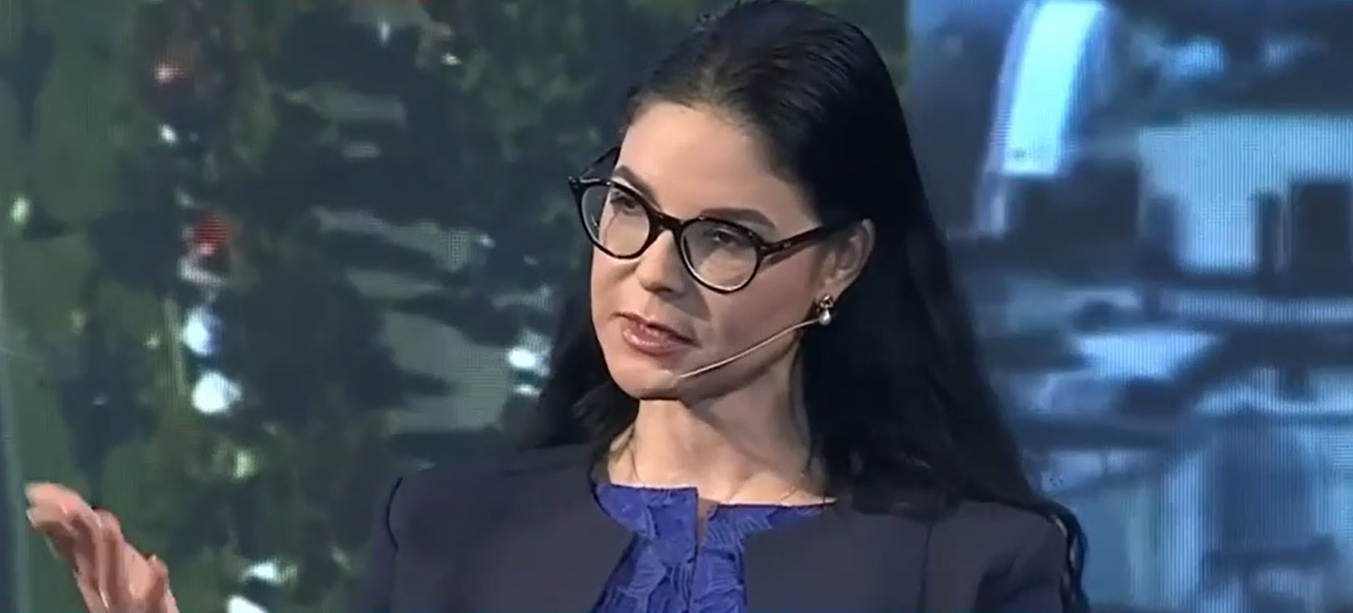 Mă amuză cât de mincinos patologic poate să fie GEOANĂ. Probabil e speriat că pierde