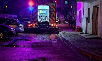Bărbat de 53 ani, decedat într-un incendiu la Slatina. Mai mulți vecini au ieșit la timp din blocul cuprins de flăcări