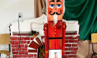 Cadouri speciale de Crăciun, cu semnătura elevilor de la Arte. Cu banii strânși, adolescenții își vor cumpăra materialele necesare în atelier