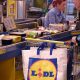 Ce salariu lunar primește un casier în magazinele LIDL din România, acum, în decembrie 2024