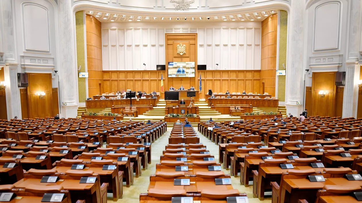 Majoritatea noilor PARLAMENTARI de Bucureşti şi-au luat certificatele de la BEC