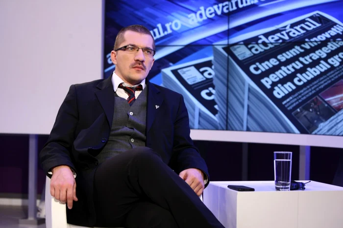 Mihai Copăceanu, psiholog: „Cu cât stai mai mult în online, cu atât te simți mai singur”