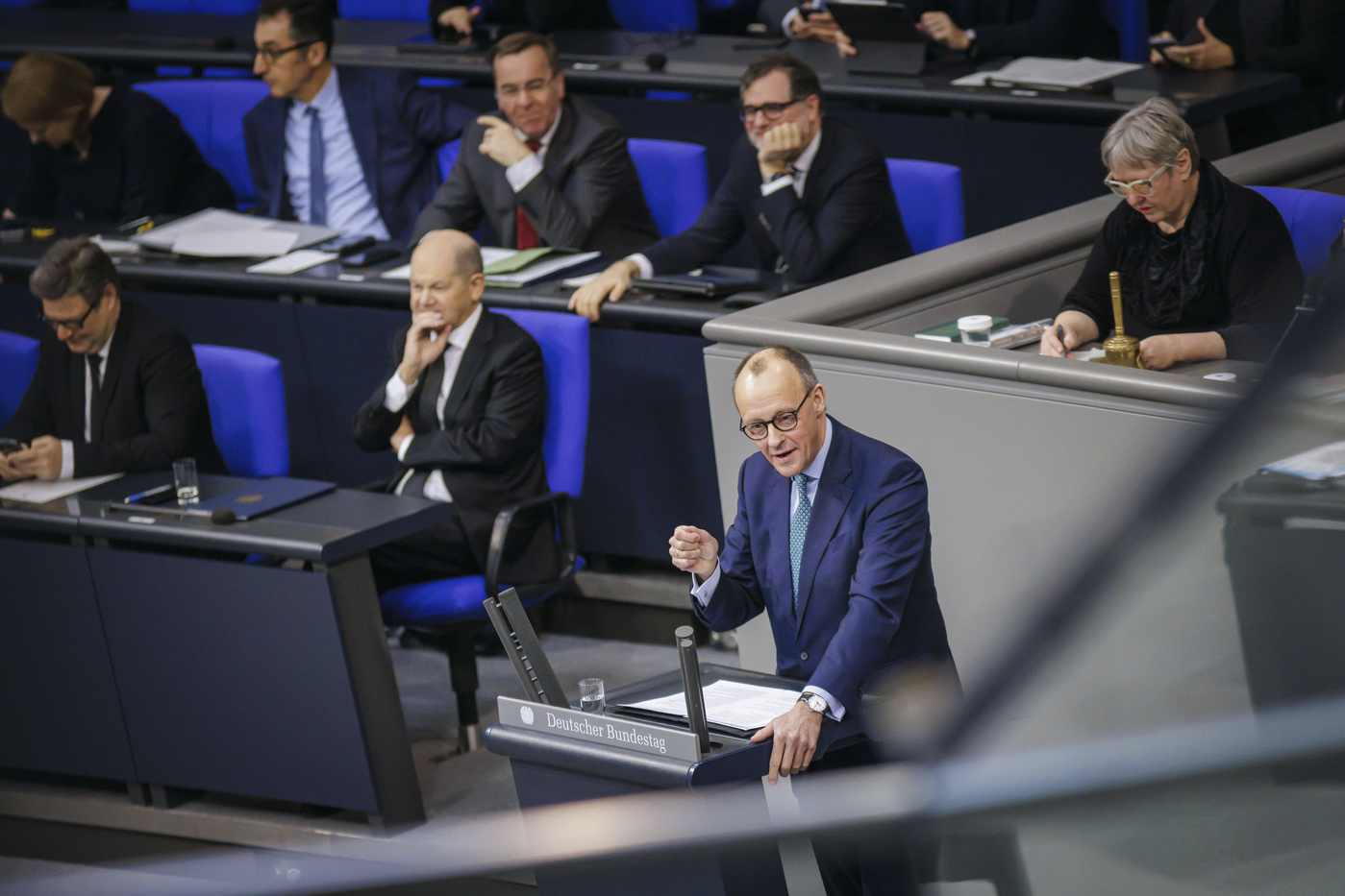 Olaf Scholz și Friedrich Merz exclud orice colaborare pentru formarea viitorului guvern al GERMANIEI