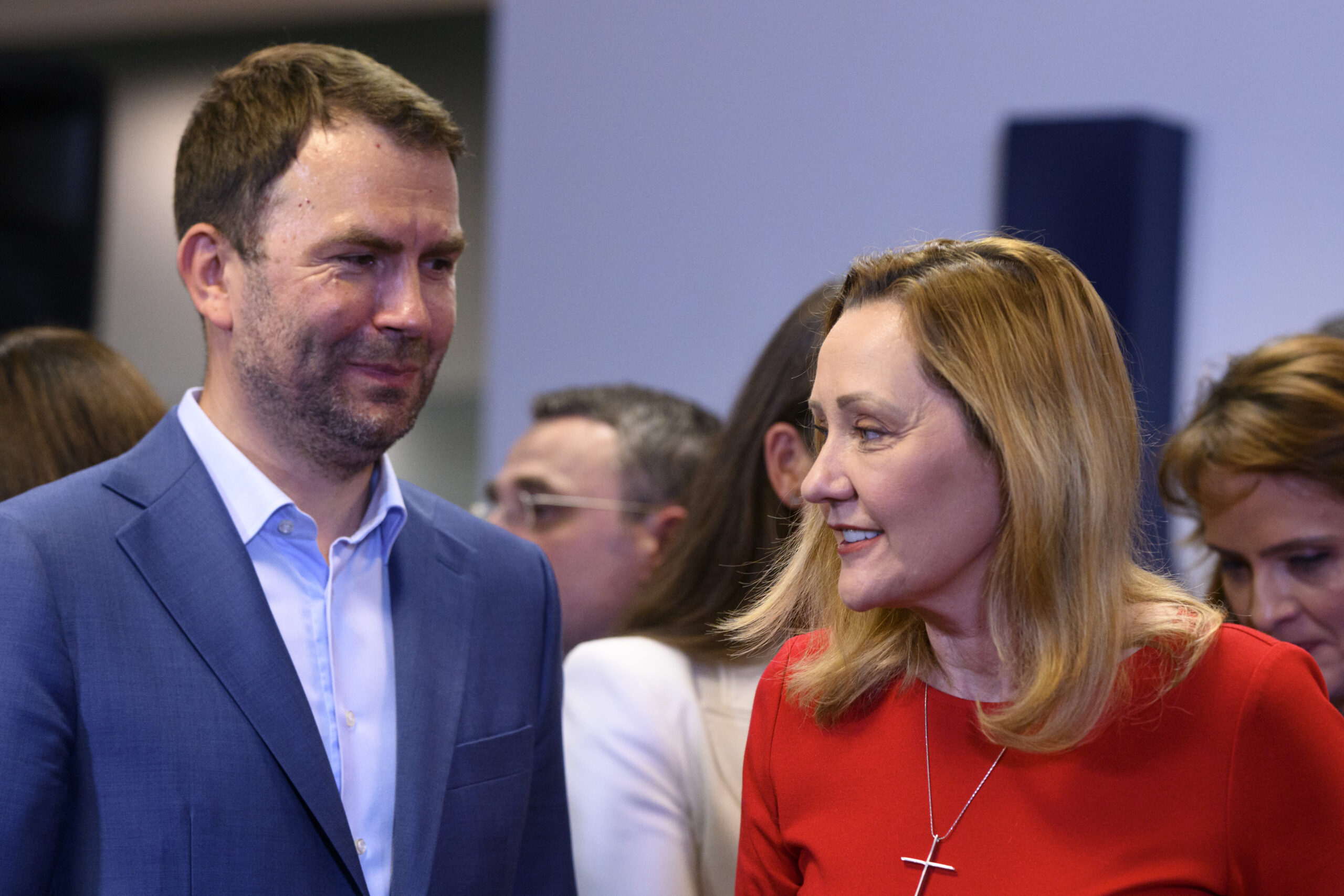 PSD și PNL vor să continue „business as usual” fără reforme, cu Marcel Ciolacu premier