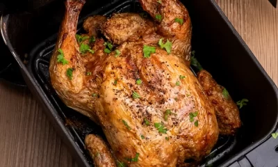 Rețeta delicioasă și rapidă de pui la friteuză. Cum se prepară