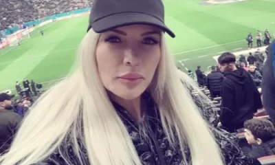 Una dintre cele mai controversate femei din politică, prezentă la meciul FCSB – Manchester United: „Haaai FCSB (STEAUA MEA)!”.