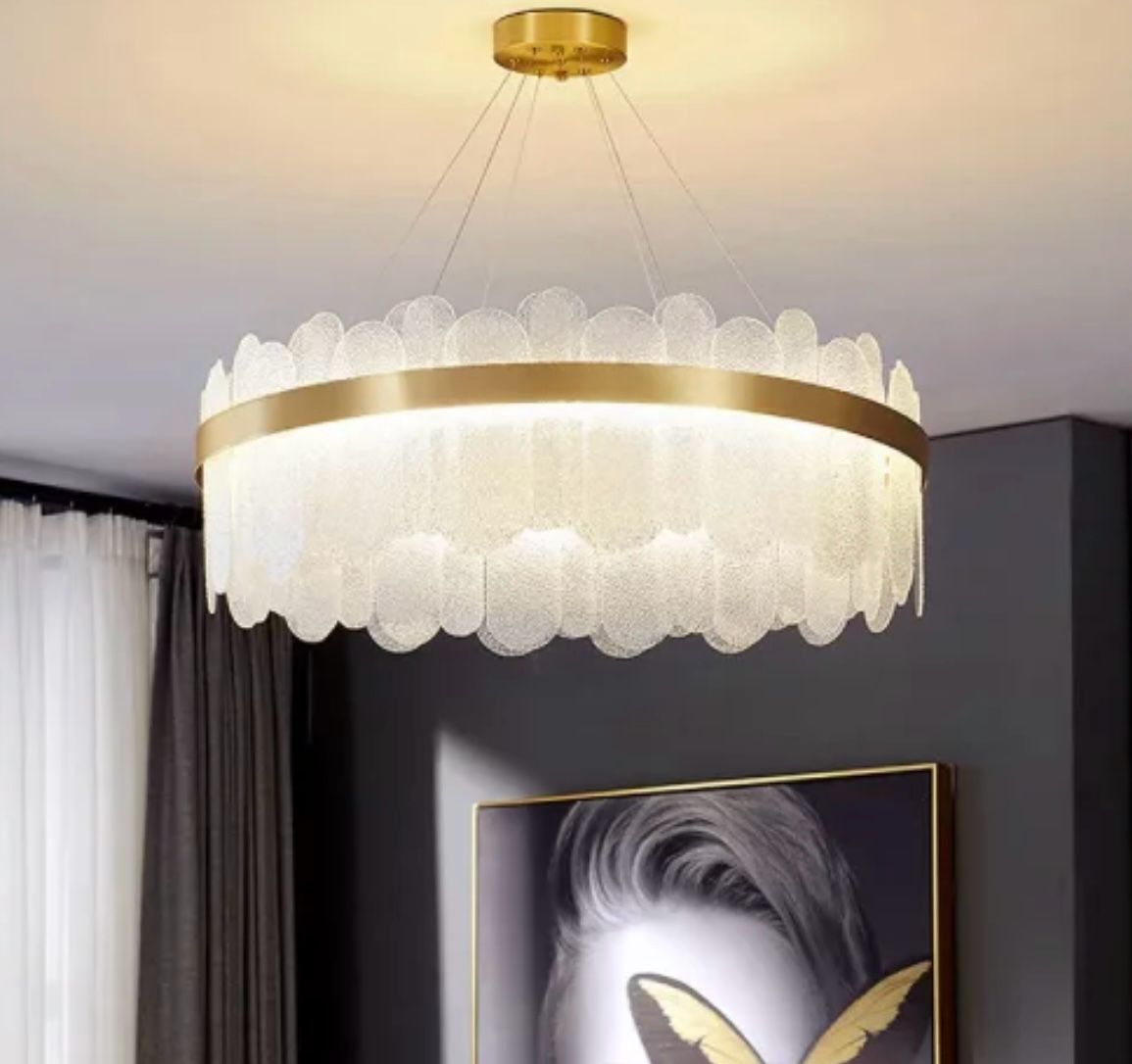 Lustre LED la cele mai bune preturi de pe piata. Comanda online.