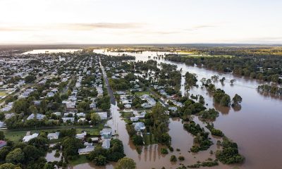 INUNDAȚII devastatoare în Australia. O persoană a murit. Cetățenii sunt avertizați de pericolul crocodililor