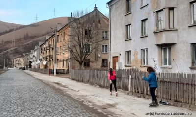 Metoda odioasă prin care au fost jefuite marile bogății ale României, descrisă de CIA