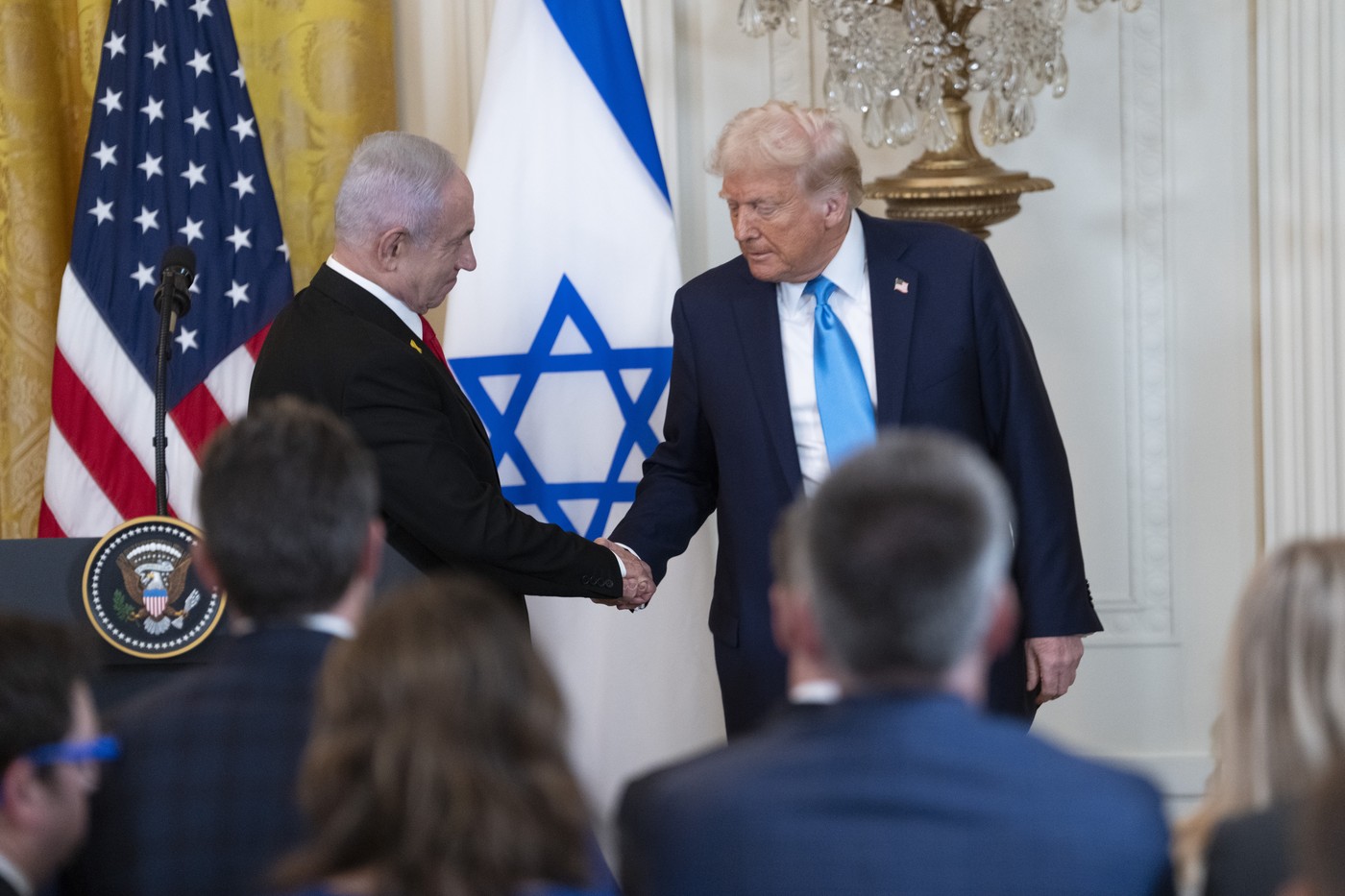 Ministrul israelian al Apărării a ordonat armatei să nu critice proiectul lui TRUMP