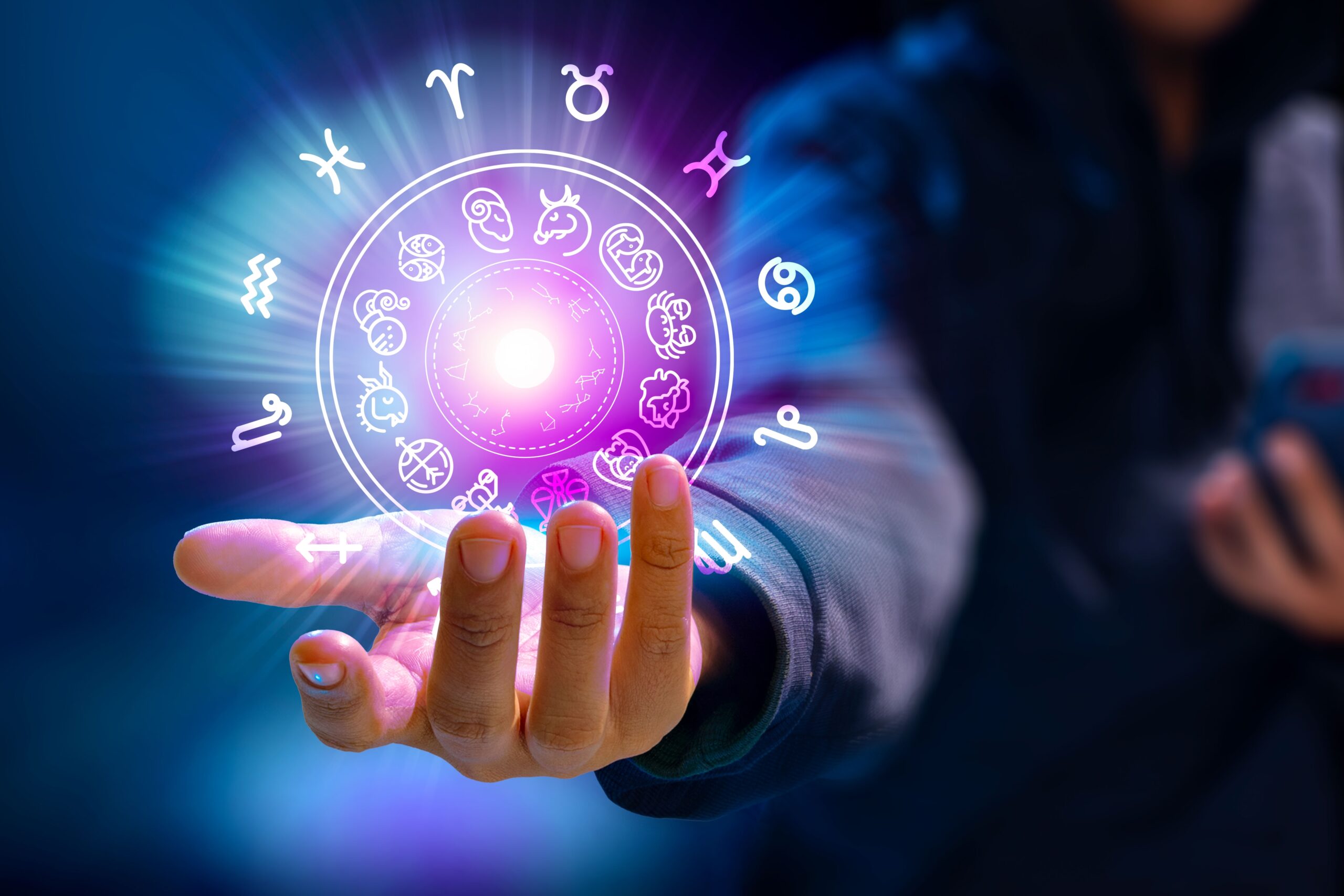 Patru ZODII sunt binecuvântate până la 1 martie 2025. Nativii care parte de noroc și prosperitate