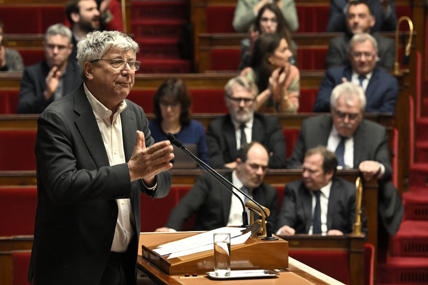 Un reprezentant al opoziției din Franța își exprimă îndoiala cu privire la participarea UE la NEGOCIERILE din Ucraina/ „Franța este în afara jocului”