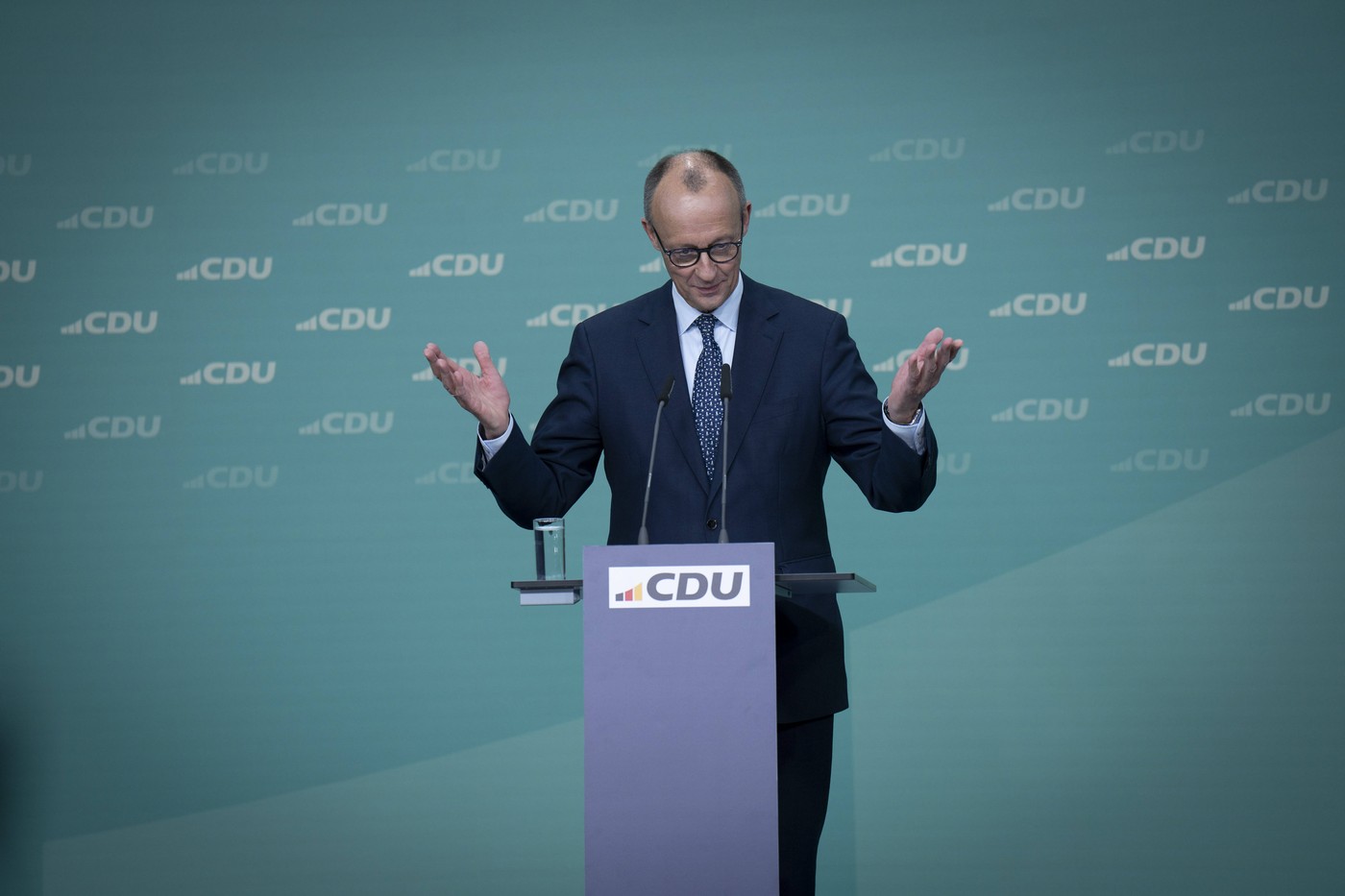 Victoria CDU nu va tempera preocupările cetățenilor germani / Friedrich Merz va avea dificultăți în formarea unei coaliții stabile