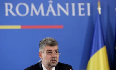 Angajații din subordinea Guvernului, plătiți în funcție de performanță