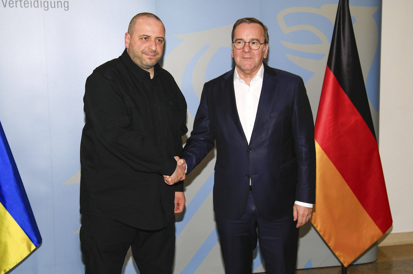 Boris Pistorius anunță că Germania va compensa suspendarea ajutorului SUA către Ucraina