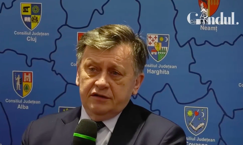 Crin Antonescu: Eu sunt convins ca în rândurile noastre nu există elefanți, că nu ne temem de elefanți