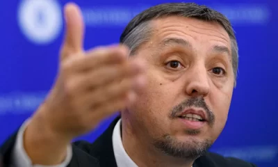 Daniel David, despre temele pentru acasă: „În zona învăţământului primar şi gimnazial n-ar trebui să depăşească o oră”