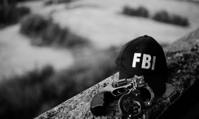 Elev din București, cercetat de FBI pentru acte de terorism. A păcălit mai multe minore din Statele Unite