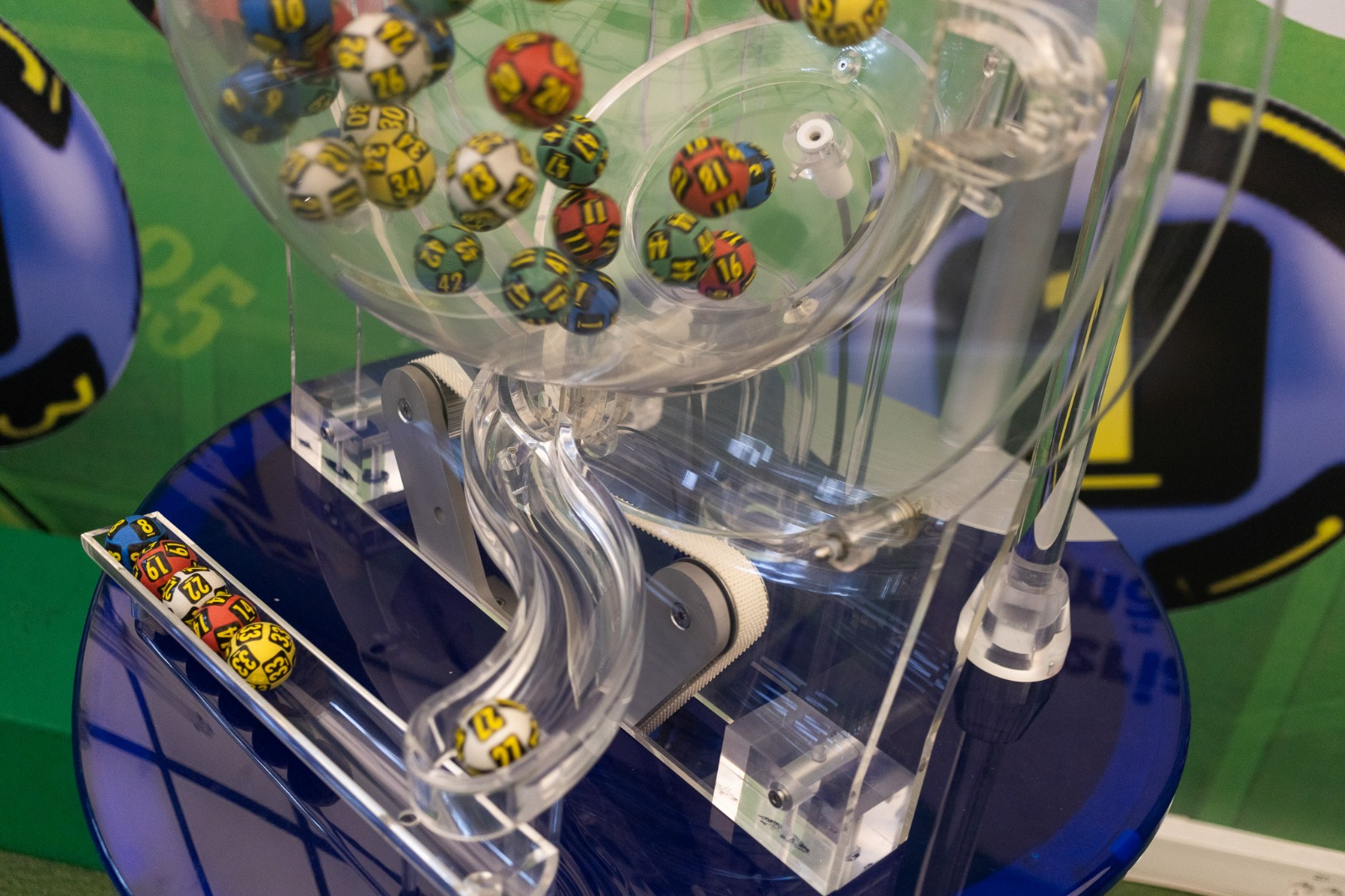 NUMERELE extrase la tragerile loto de duminică, 2 martie 2025