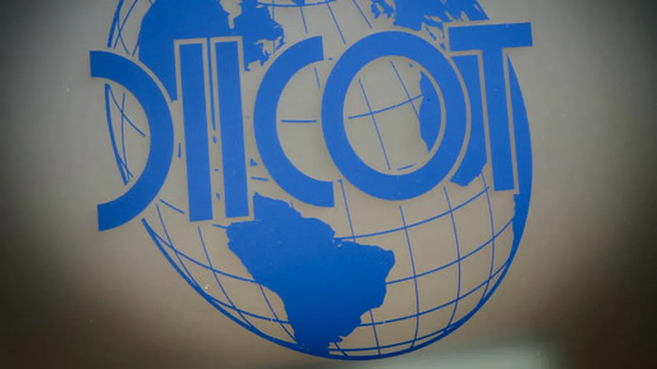 Persoanele reținute în dosarul „Puciul eșuat” ar fi solicitat MApN accesul la poligoanele de tragere. România înapoi la „Republică” cu ajutorul Rusiei