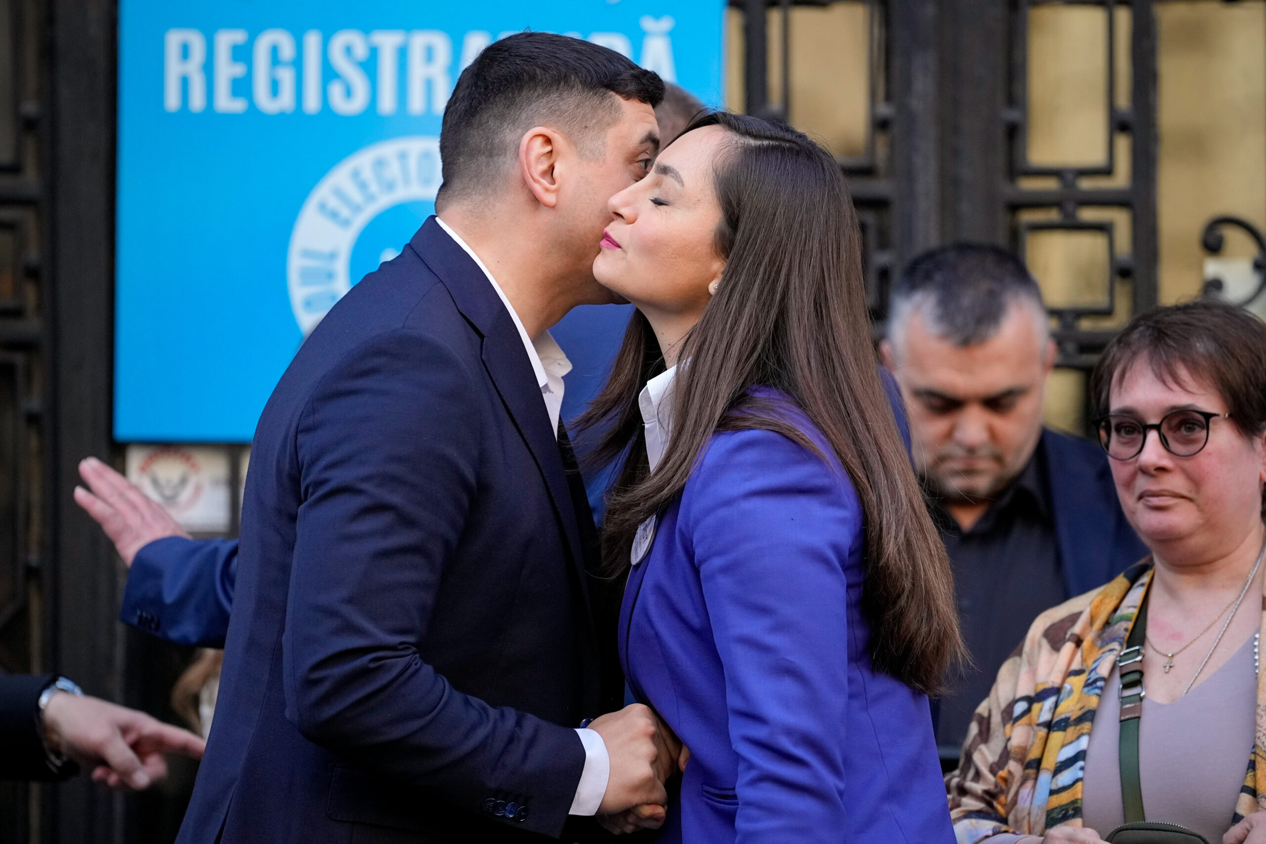 Se va RETRAGE Anamaria Gavrilă din cursa prezidențială? Liderul AUR anunță „o zi istorică”