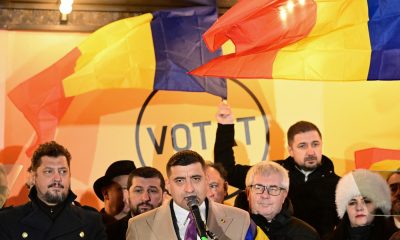 Şoşoacă îl acuză pe Simion că profită de respingerea lui Călin Georgescu pentru a-și depune candidatura. Liderul AUR contestă decizia BEC