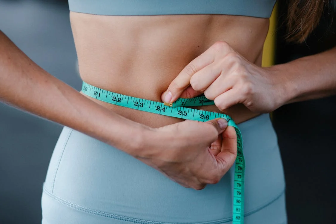 Ce este liposucția abdominală și cui se adresează Ce este liposucția abdominală și cui se adresează