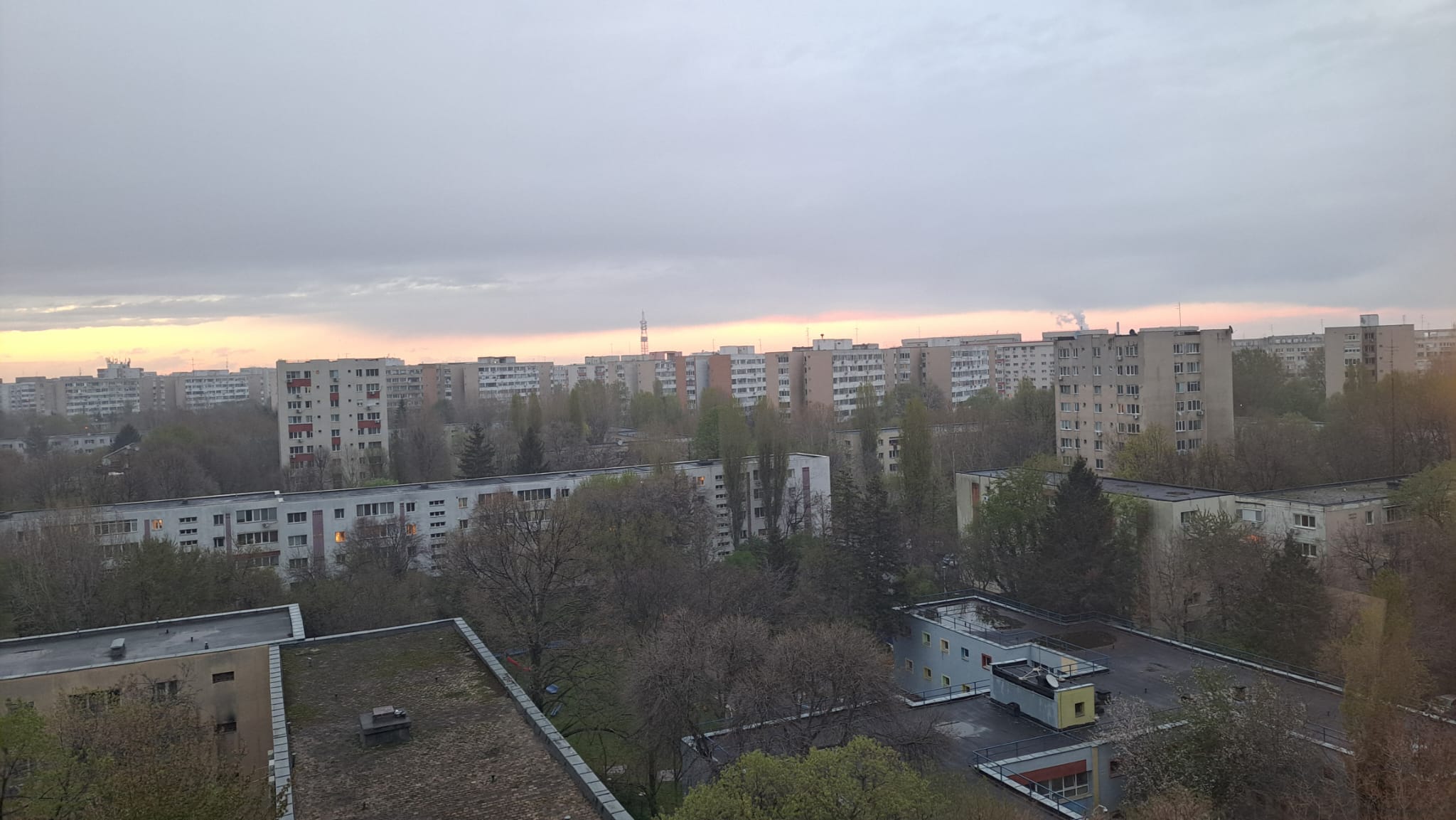 Cum va fi vremea în Noaptea de Înviere și de Paște. Meteorologii au emis prognoza și pentru Săptămâna Mare