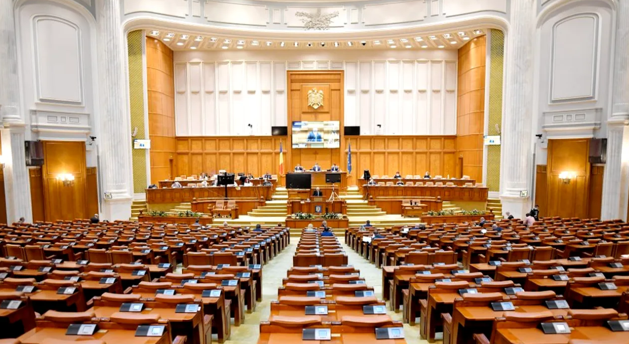 Propunere legislativă. Costul vânzării imobilelor, mai mic cu 3% pentru mai multe categorii de proprietari